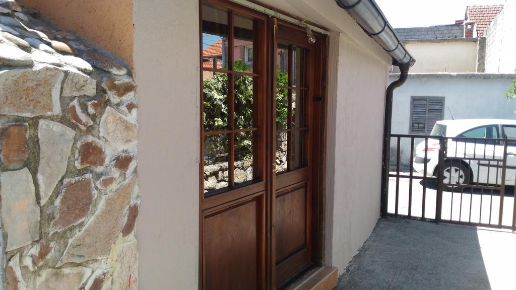 Apartment Luka Подгориця Екстер'єр фото