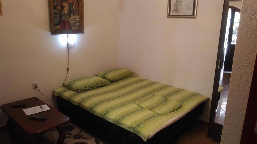 Apartment Luka Подгориця Екстер'єр фото